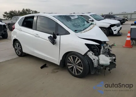 2015 Honda Fit Ex z USA, uszkodzony, nr VIN 3HGGK5H83FM757370